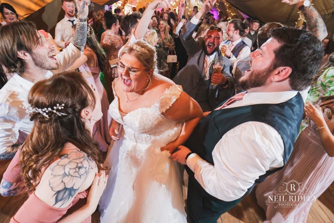 NR708208 Delamere Wedding Photographer Tipi dancefloor