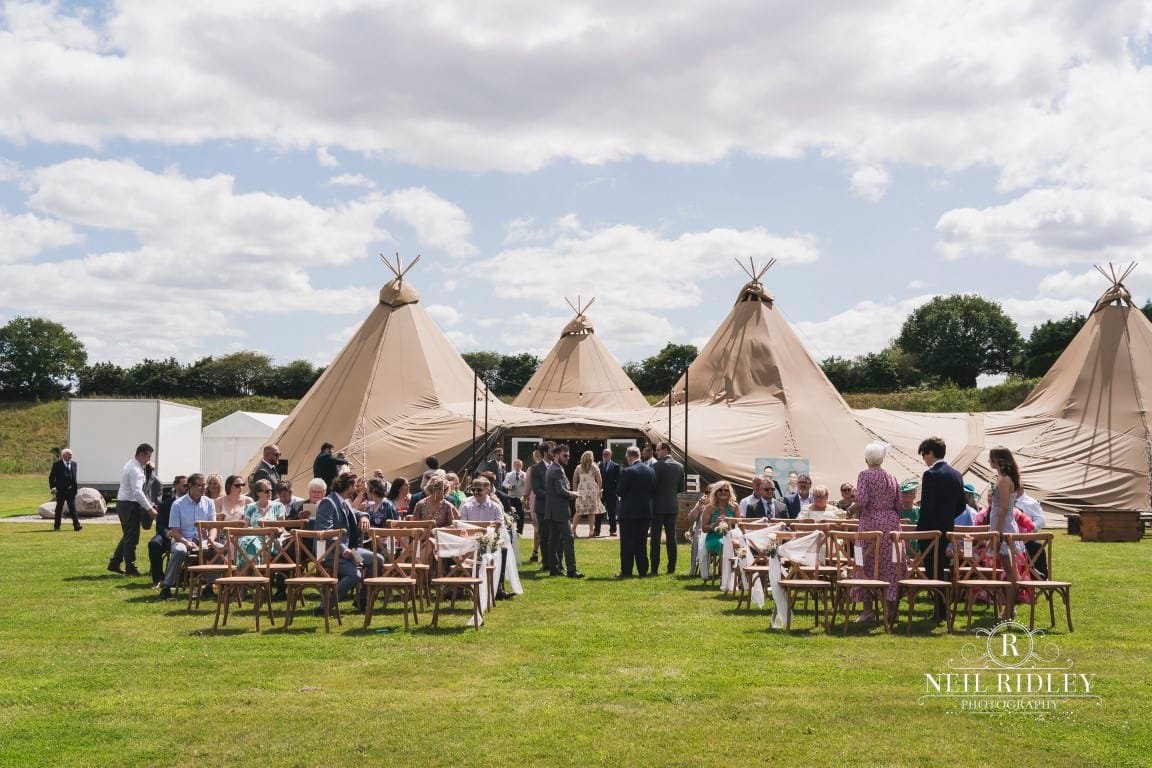 NR909664 Delamere Wedding Photographer the tipis