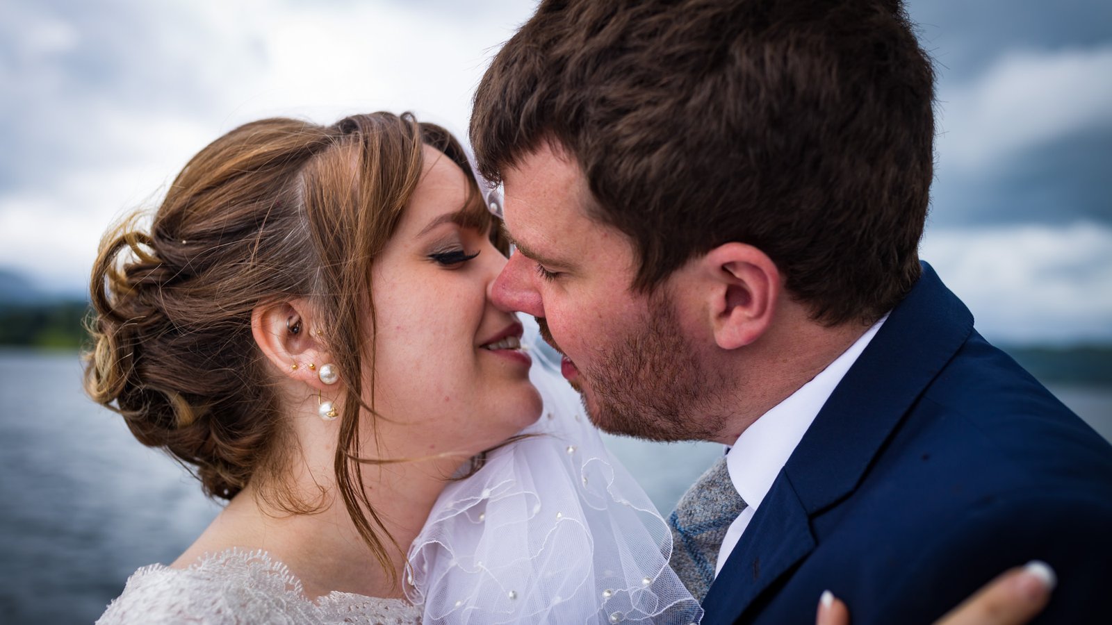 IMG_4172-2-2 Broadoaks Country House Hotel Bride and groom kiss