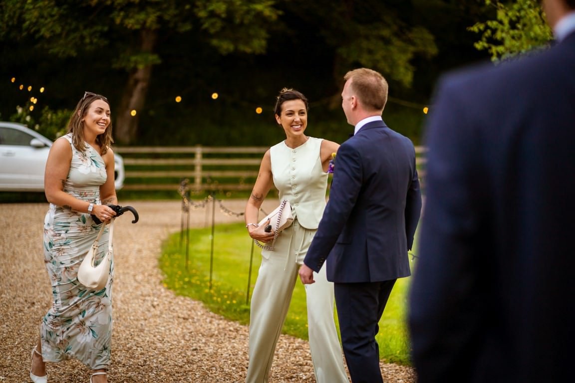 Hidden River Barn Photo and Video arrivals