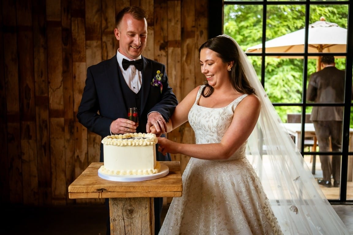 Hidden River Barn Photo and Video cake cut